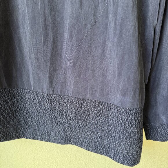 PRICE FIRM Vintage 80s Wild Rose Deep Blue Navy Silk Textured Blouse Large - Picture 7 of 10